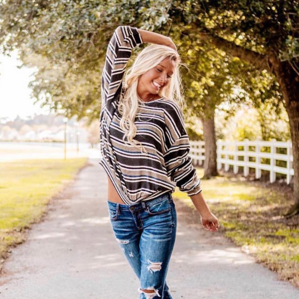 Vestique striped sweater, size large